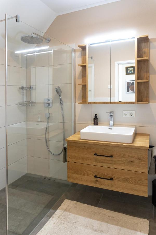 Design Wohnung 'Eiche' Auf Dem Bodanrueck ราดอล์ฟเซลล์ อัม โบเดนซี ภายนอก รูปภาพ